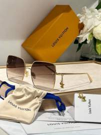 Picture of Louis Vuitton Sunglasses _SKUfw76323953fw